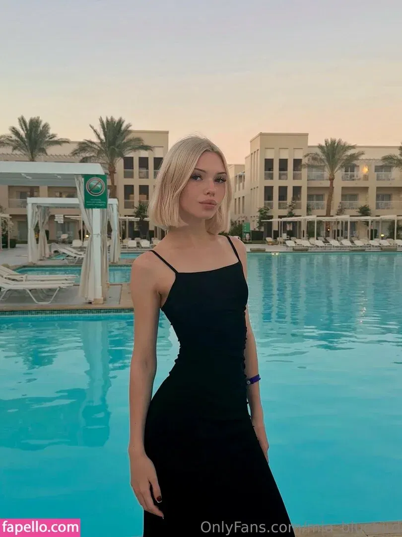 Mia_bluebird Onlyfans Photo Gallery 