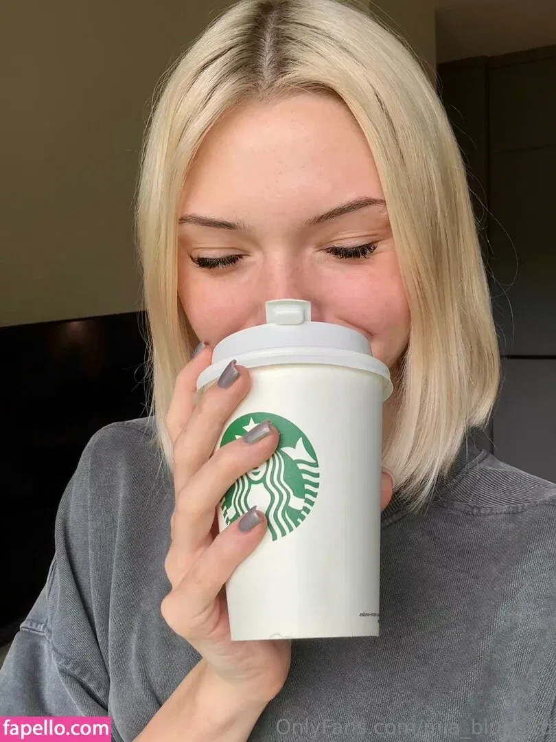 Mia_bluebird Onlyfans Photo Gallery 