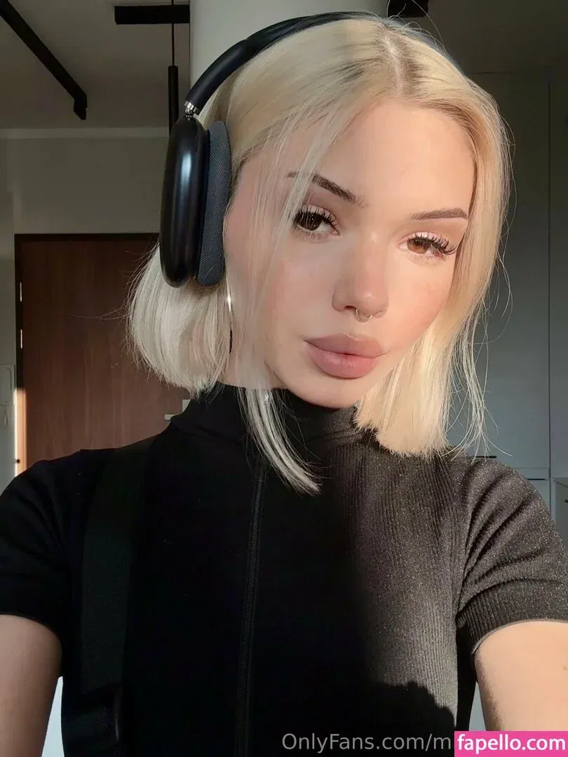 Mia_bluebird Onlyfans Photo Gallery 