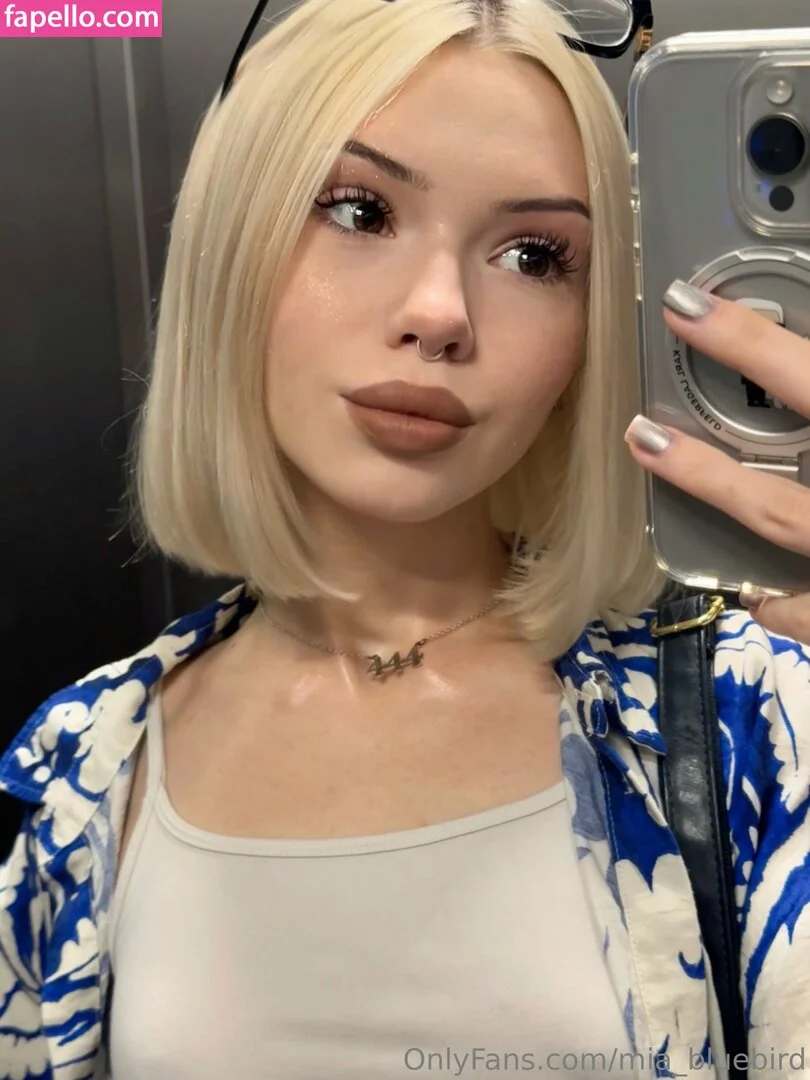 Mia_bluebird Onlyfans Photo Gallery 