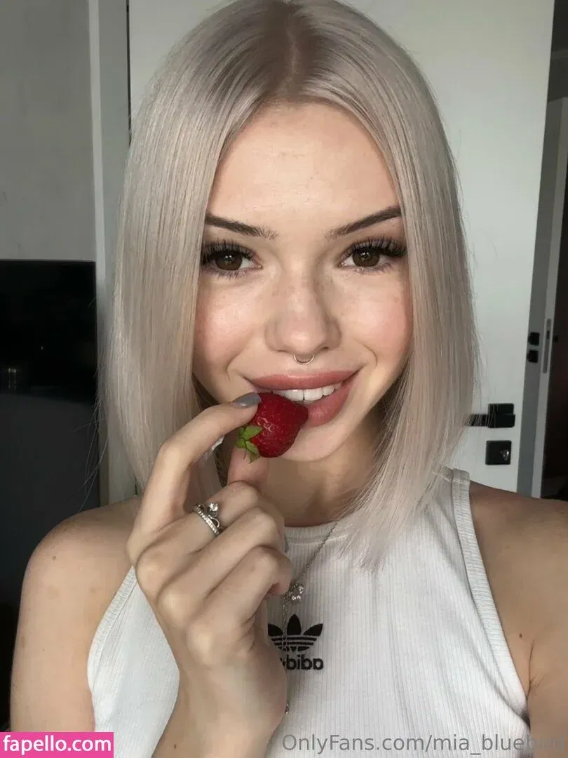 Mia_bluebird Onlyfans Photo Gallery 