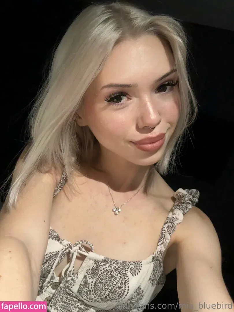 Mia_bluebird Onlyfans Photo Gallery 