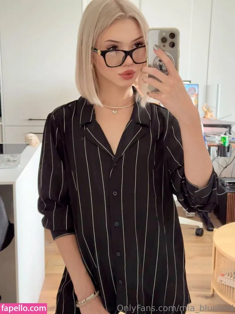 Mia_bluebird Onlyfans Photo Gallery 