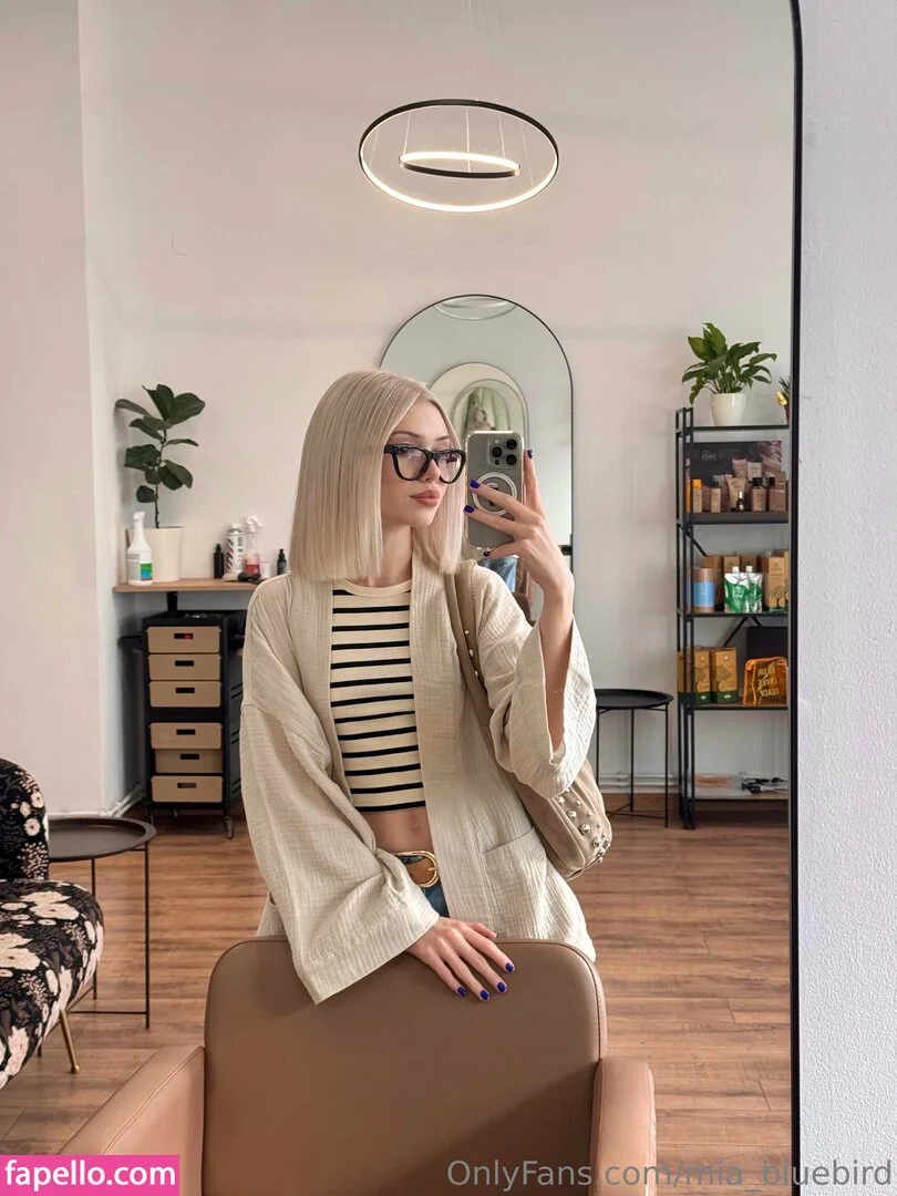 Mia_bluebird Onlyfans Photo Gallery 