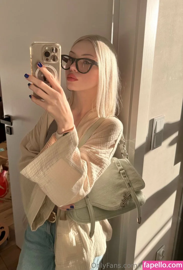 Mia_bluebird Onlyfans Photo Gallery 