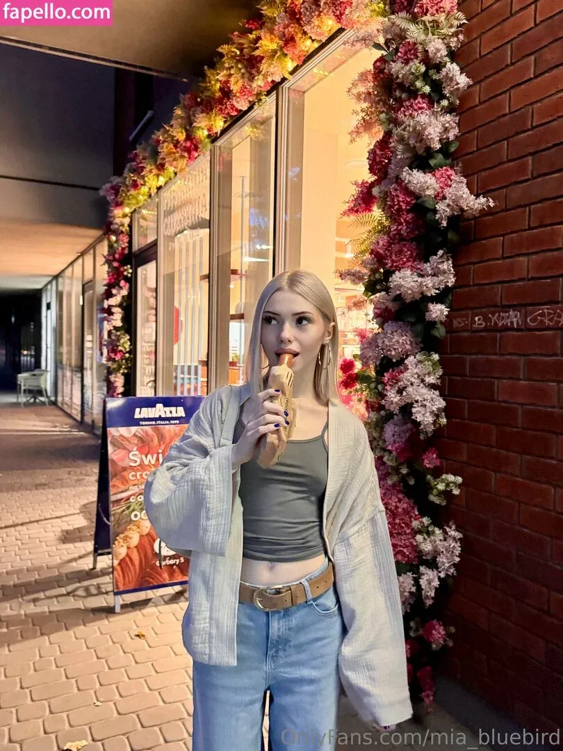 Mia_bluebird Onlyfans Photo Gallery 