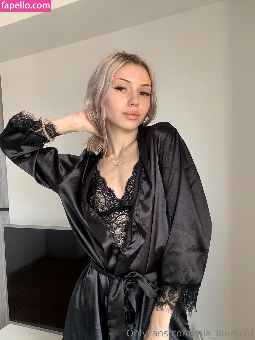 Mia_bluebird Onlyfans Photo Gallery 
