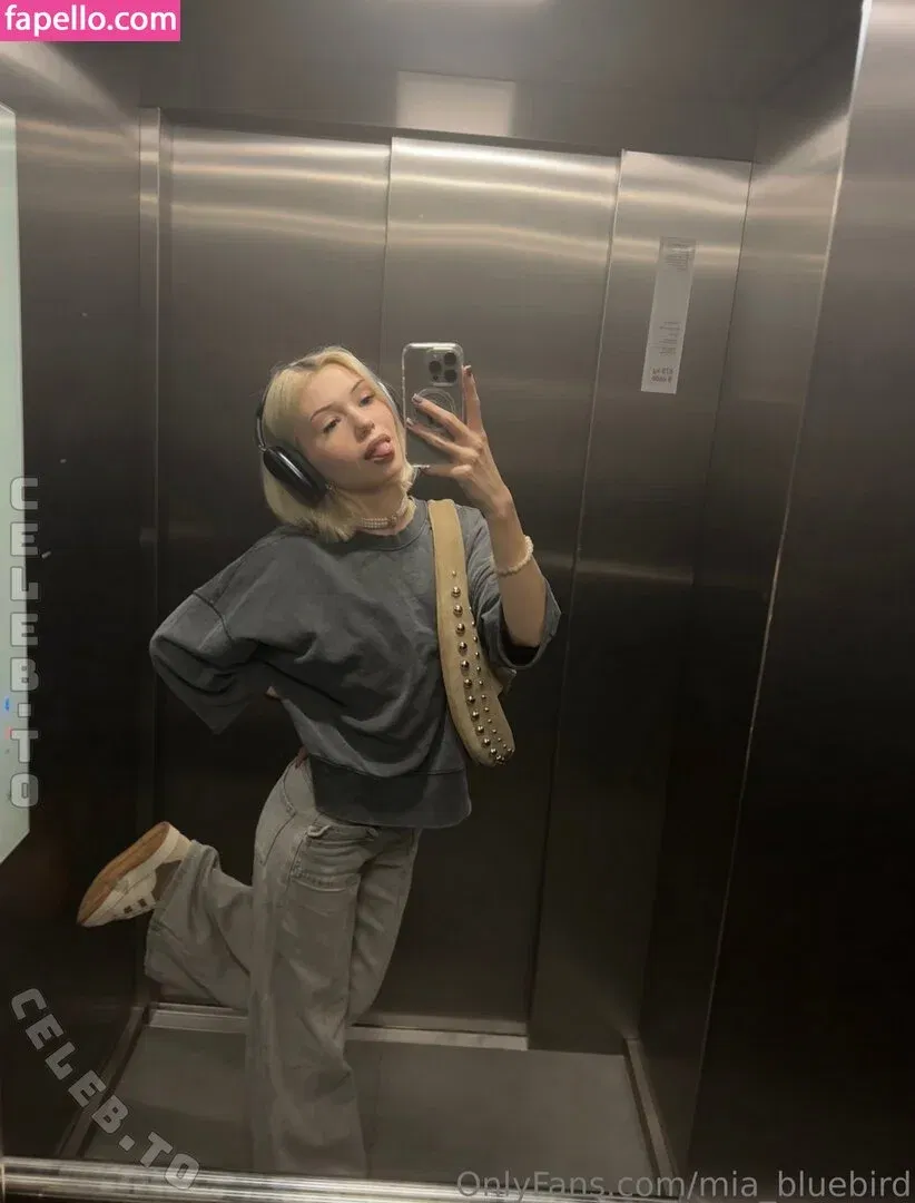 Mia_bluebird Onlyfans Photo Gallery 