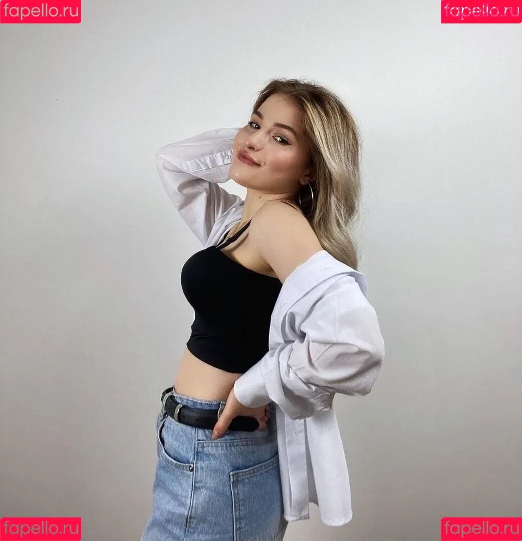 Lina Rode (LiDiRo) Onlyfans Photo Gallery 
