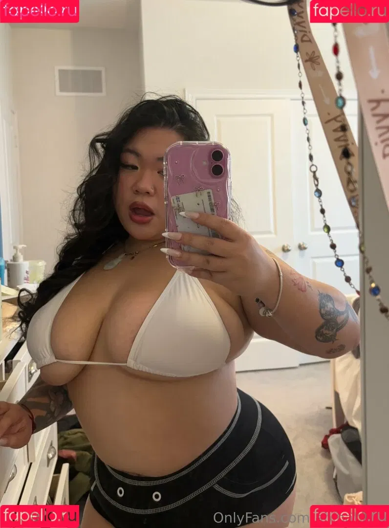 Abigailchuu Onlyfans Photo Gallery 