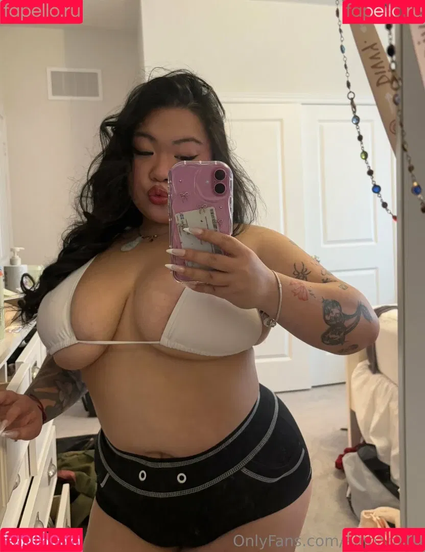 Abigailchuu Onlyfans Photo Gallery 
