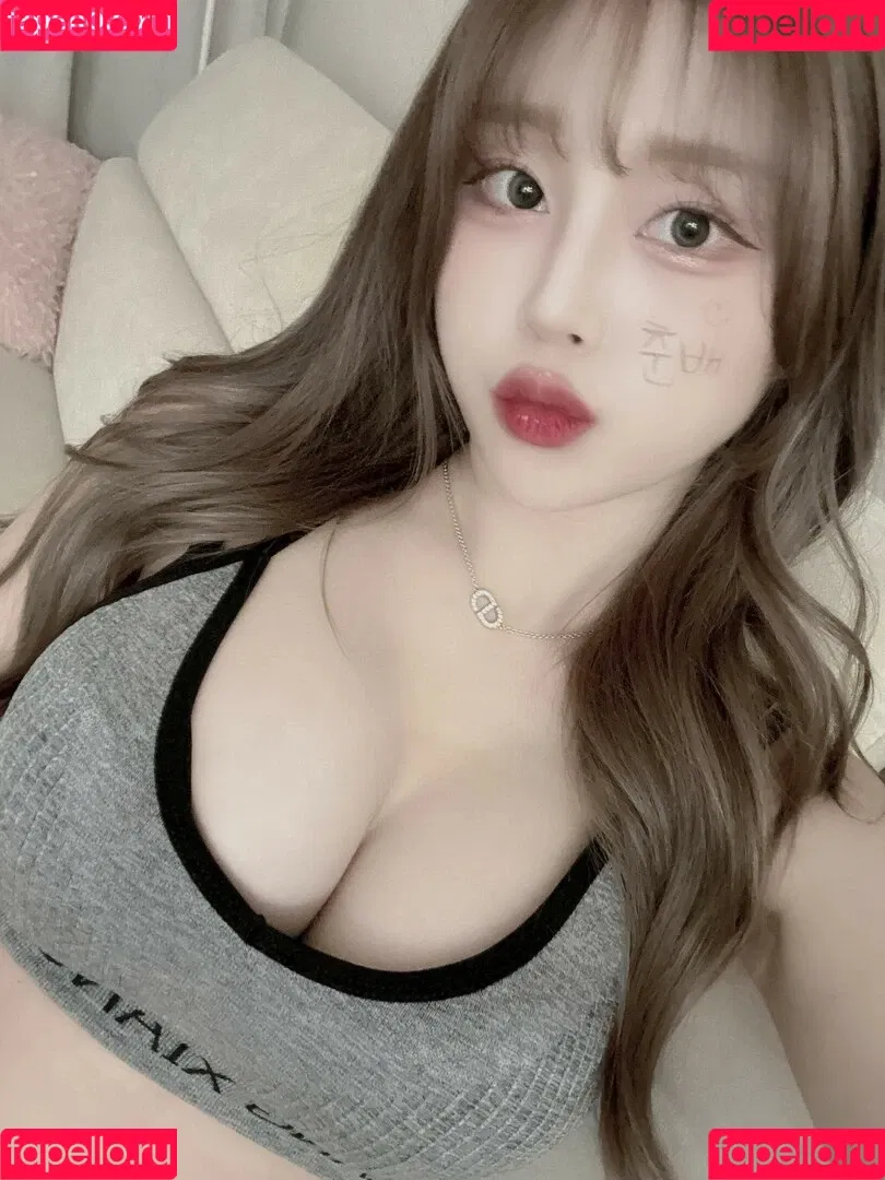 Haruzzxng 하루짱__ Onlyfans Photo Gallery 
