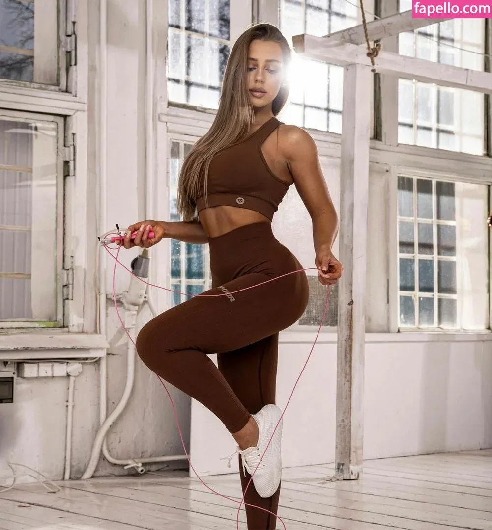 Haruzzxng 하루짱__ Onlyfans Photo Gallery 