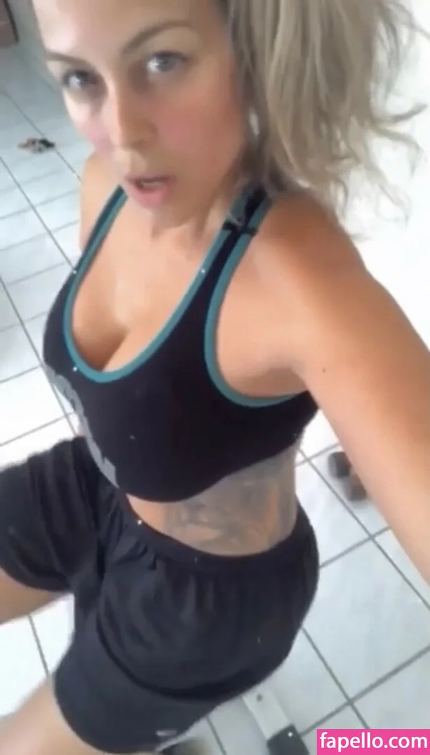 Gloria Velez Onlyfans Photo Gallery 