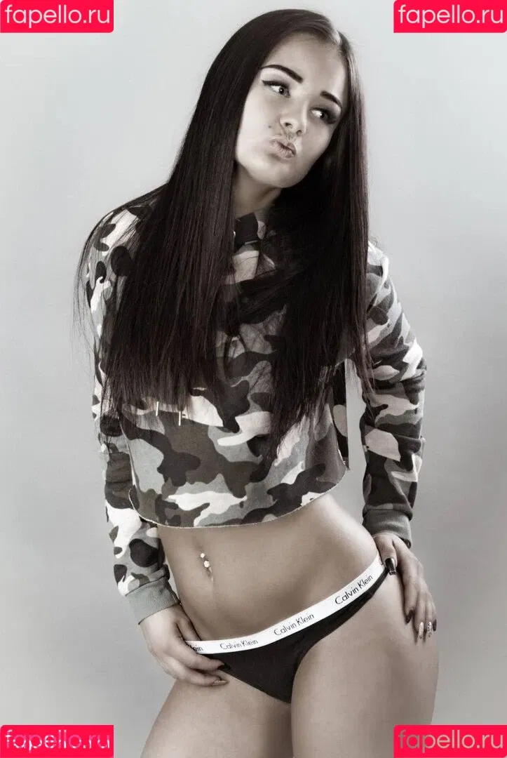 Franzi oberneder Onlyfans Photo Gallery 