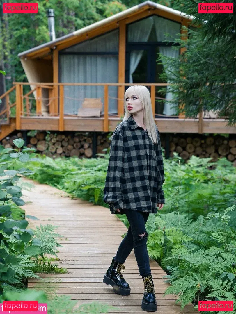 Anastasia Sereda Onlyfans Photo Gallery 