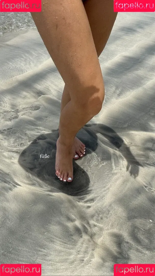 Mathilda.mkh Onlyfans Photo Gallery 