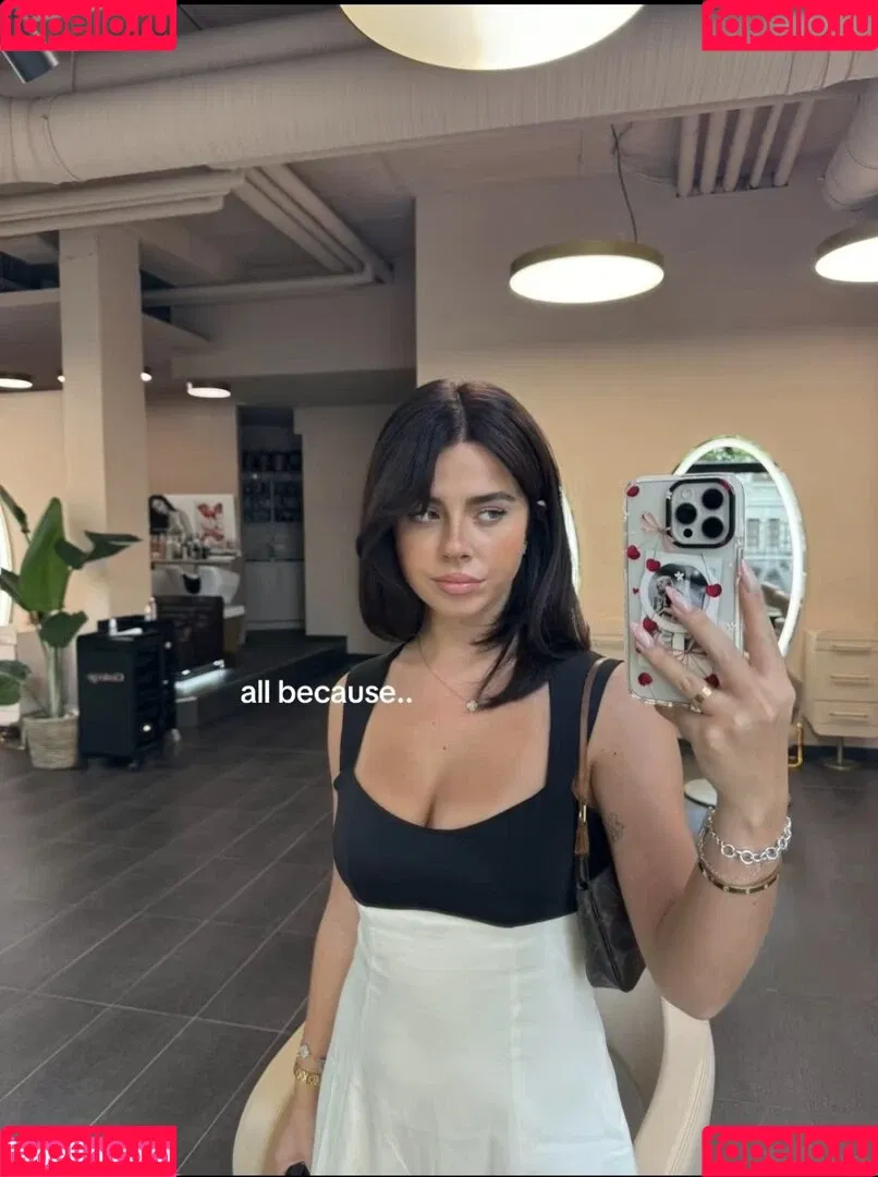 Mathilda.mkh Onlyfans Photo Gallery 