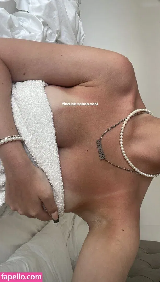 Mathilda.mkh Onlyfans Photo Gallery 