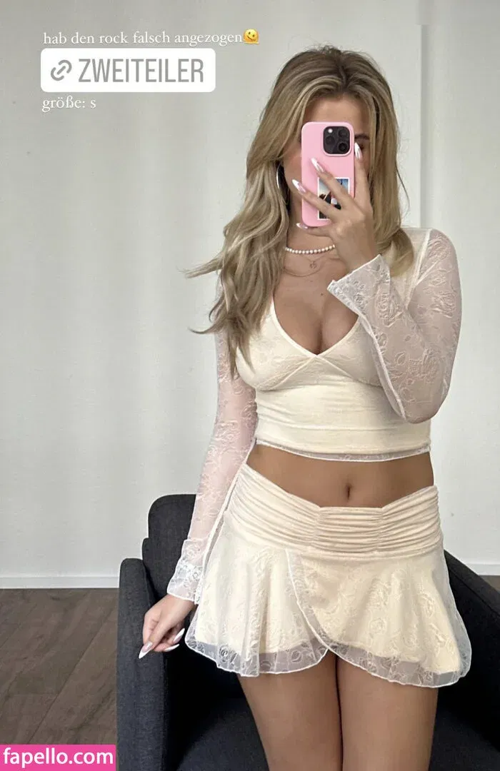 Mathilda.mkh Onlyfans Photo Gallery 