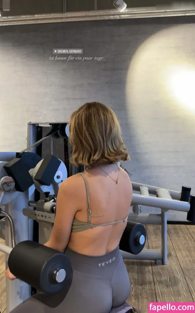 Mathilda.mkh Onlyfans Photo Gallery 