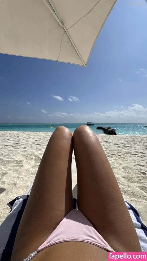 Mathilda.mkh Onlyfans Photo Gallery 