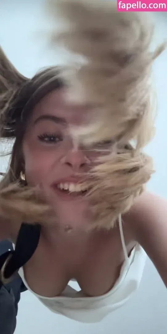 Mathilda.mkh Onlyfans Photo Gallery 