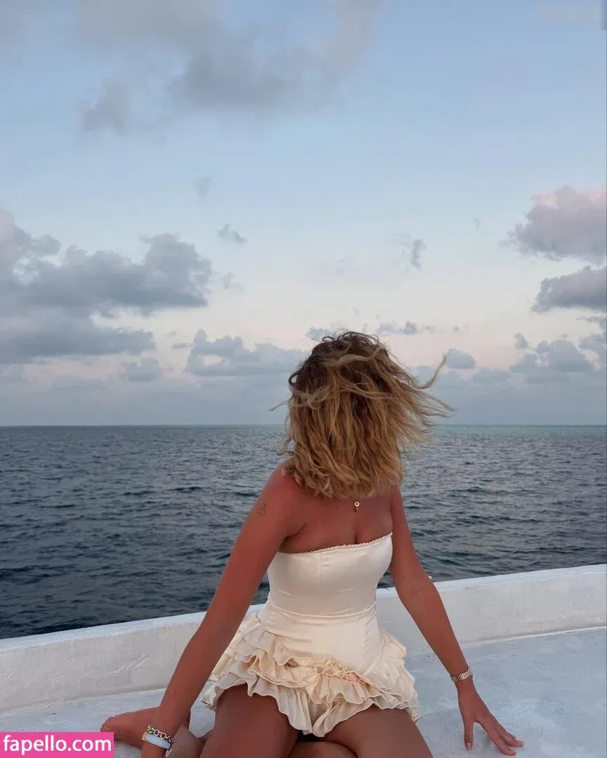 Mathilda.mkh Onlyfans Photo Gallery 