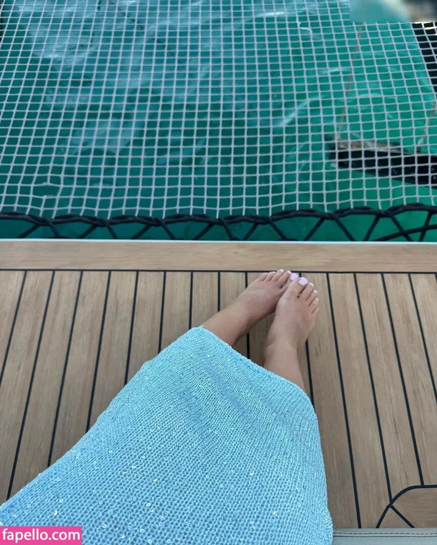 Mathilda.mkh Onlyfans Photo Gallery 