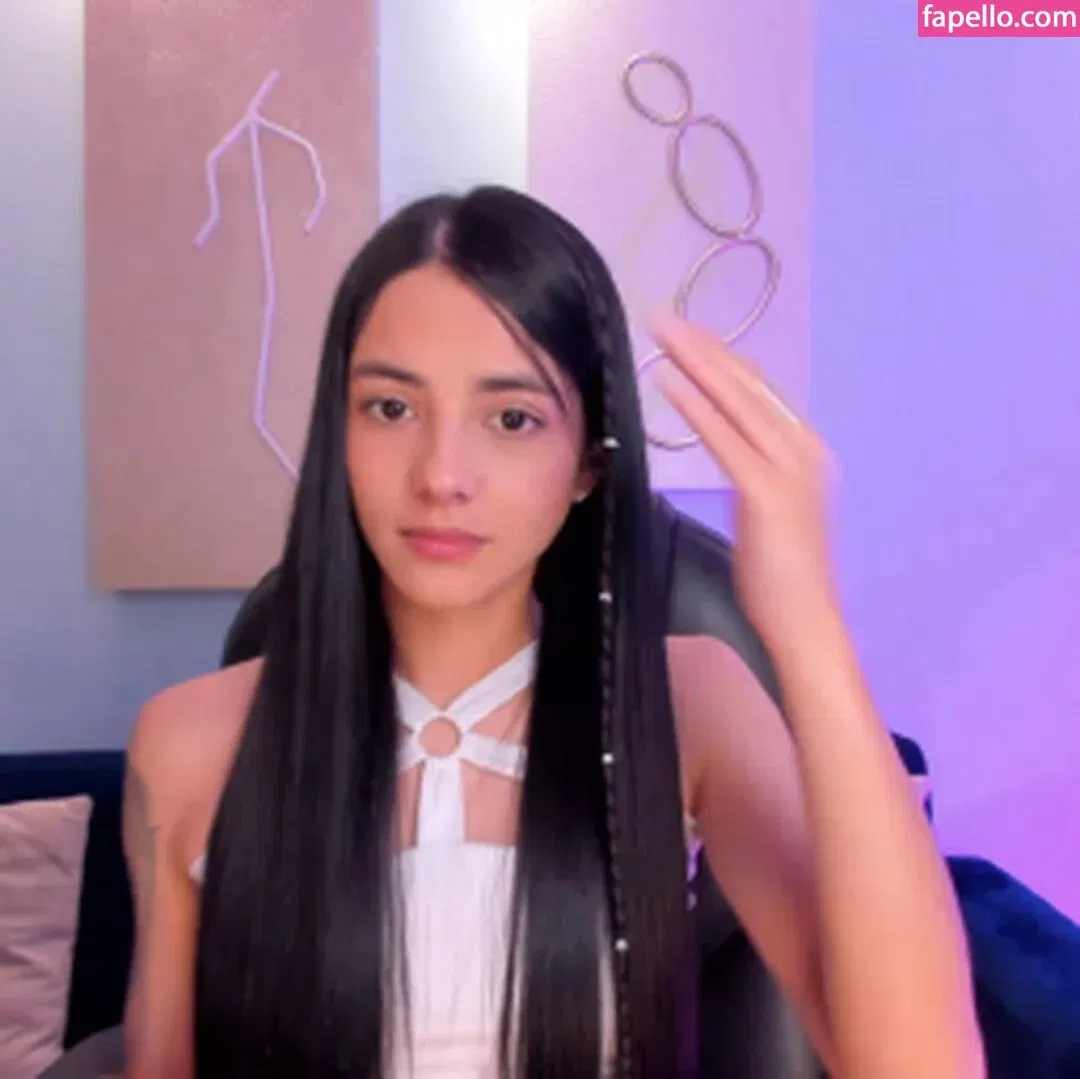 HannahJamesX Onlyfans Photo Gallery 