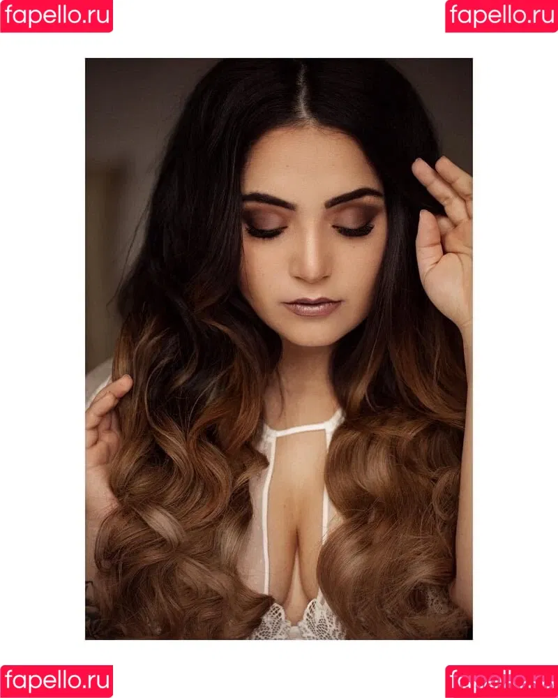 Bahar Kizil Onlyfans Photo Gallery 