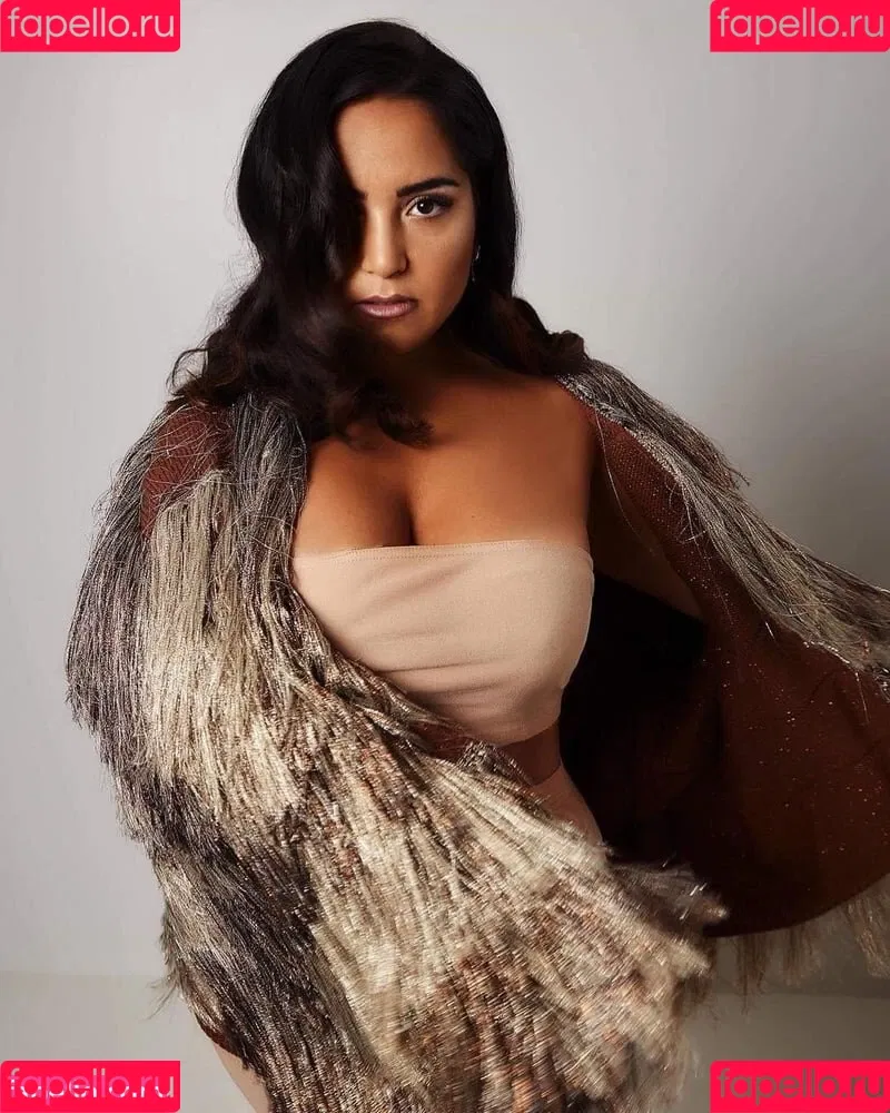 Bahar Kizil Onlyfans Photo Gallery 