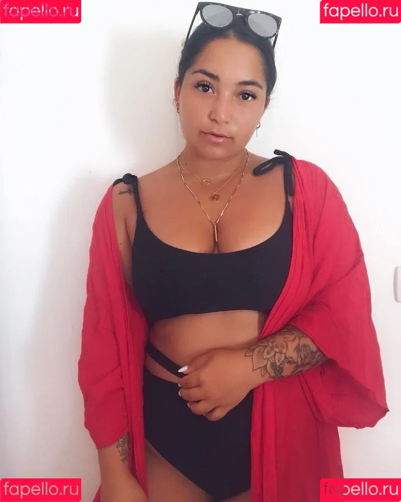Bahar Kizil Onlyfans Photo Gallery 