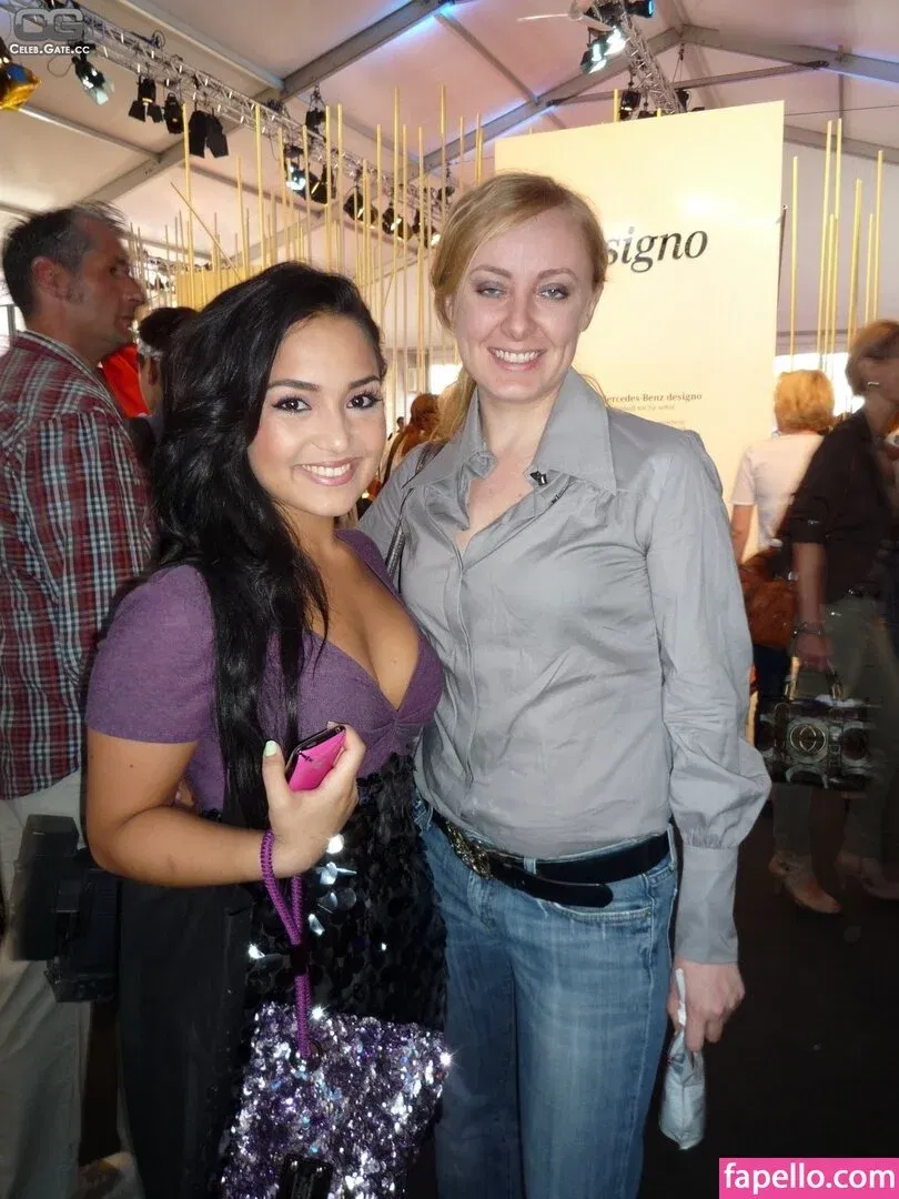 Bahar Kizil Onlyfans Photo Gallery 