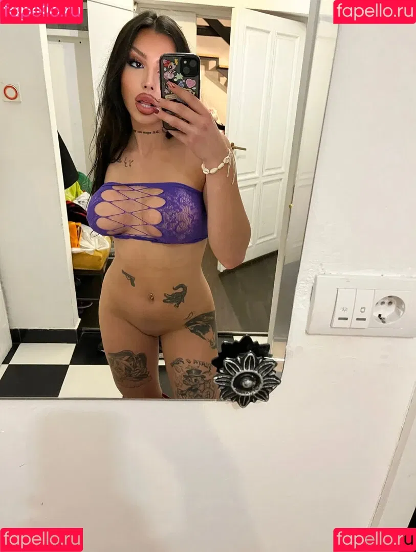 sexynalaa Onlyfans Photo Gallery 