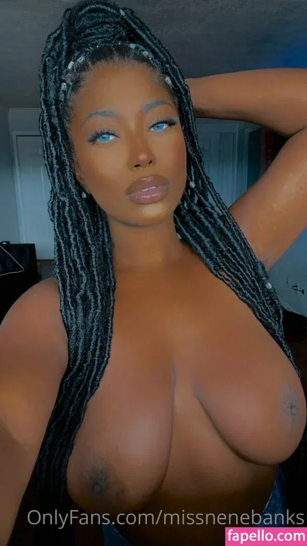 missnenebanks Onlyfans Photo Gallery 