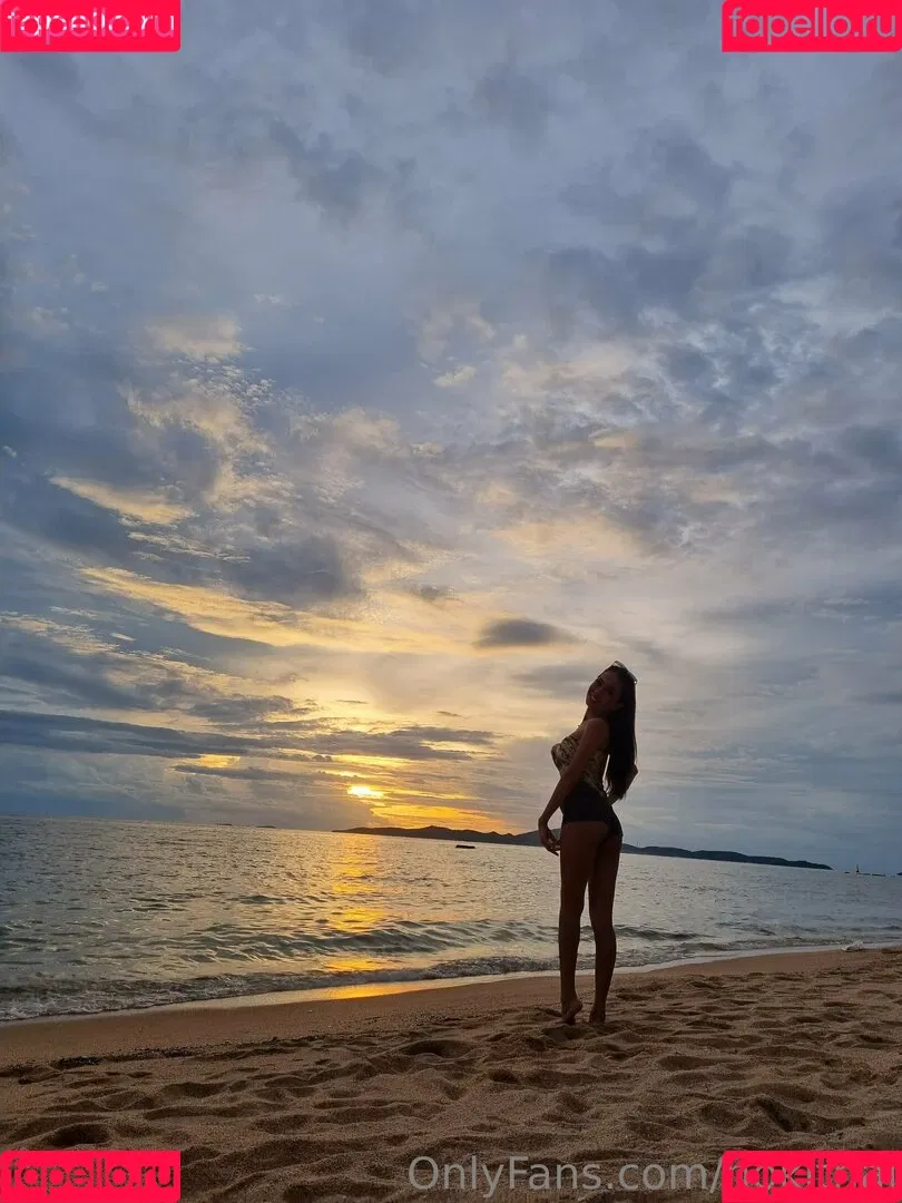 nokithai Onlyfans Photo Gallery 