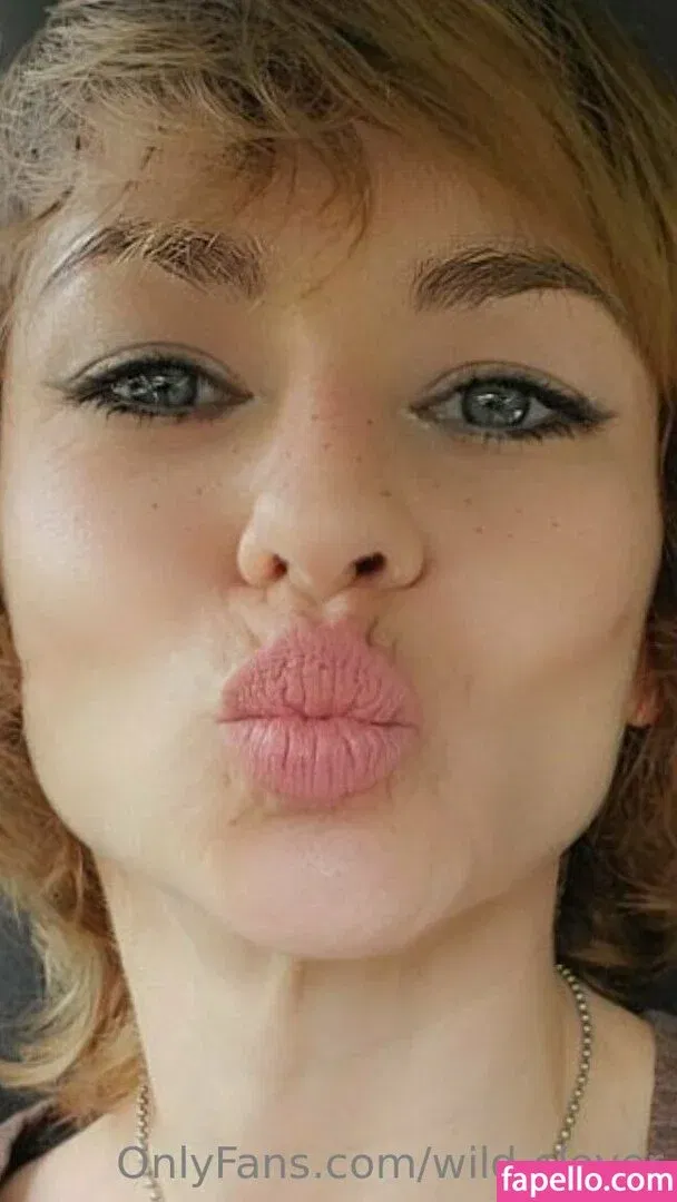 wild-clover Onlyfans Photo Gallery 