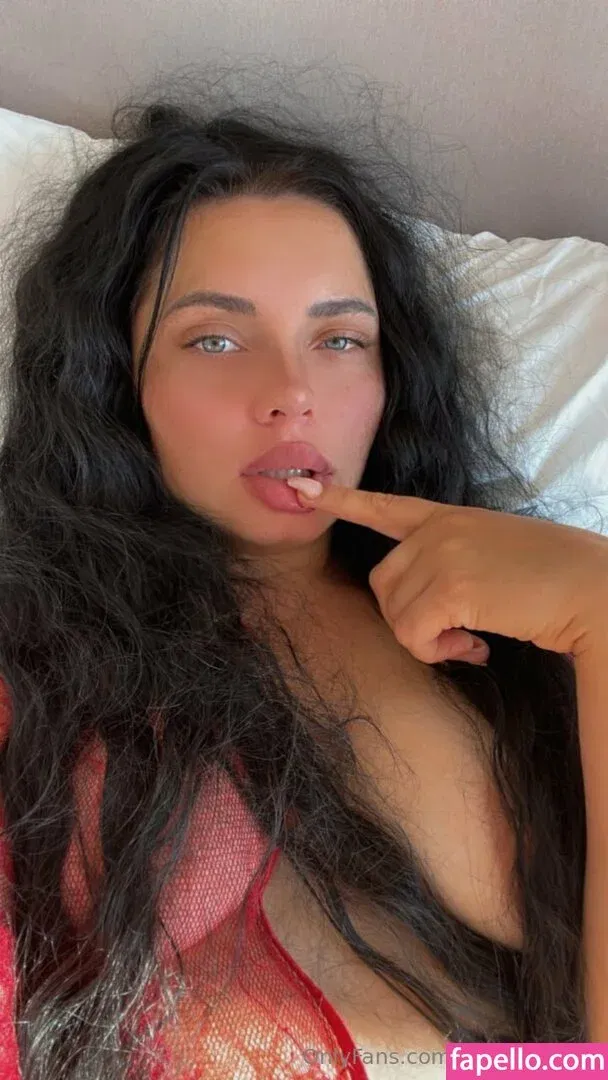 samanta_vip Onlyfans Photo Gallery 