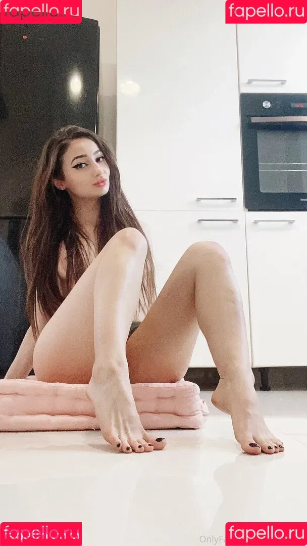 WennndyK Onlyfans Photo Gallery 