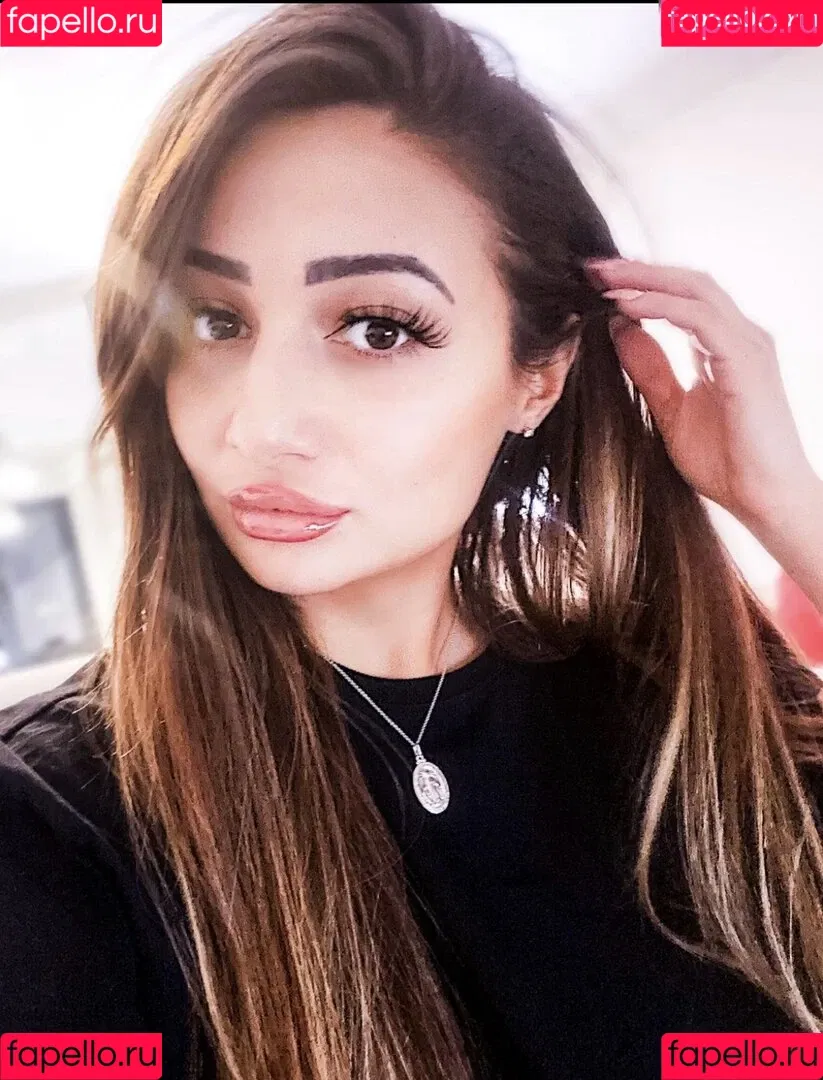 WennndyK Onlyfans Photo Gallery 