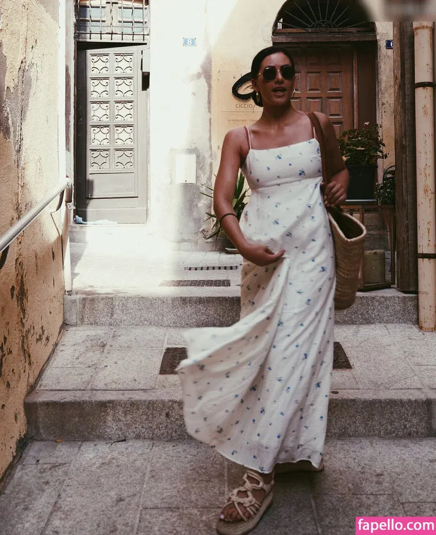 Dara Masi Onlyfans Photo Gallery 