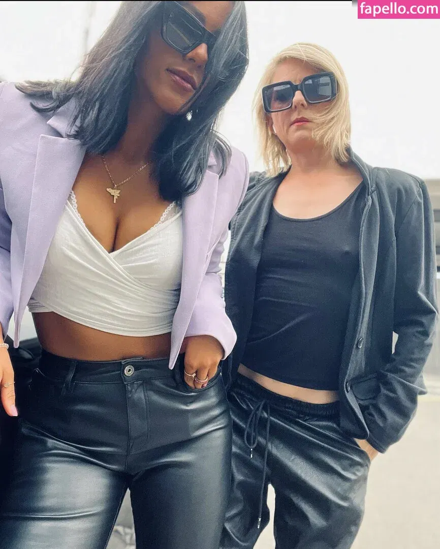 Dara Masi Onlyfans Photo Gallery 