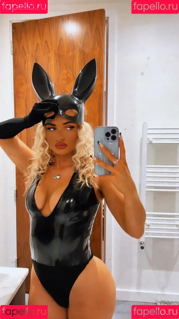 Zara Louisa Onlyfans Photo Gallery 