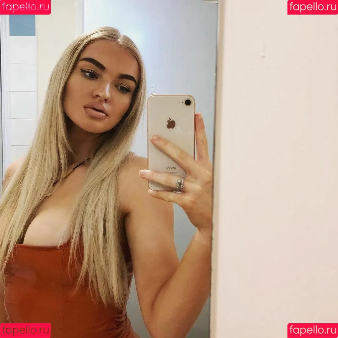 Zara Louisa Onlyfans Photo Gallery 