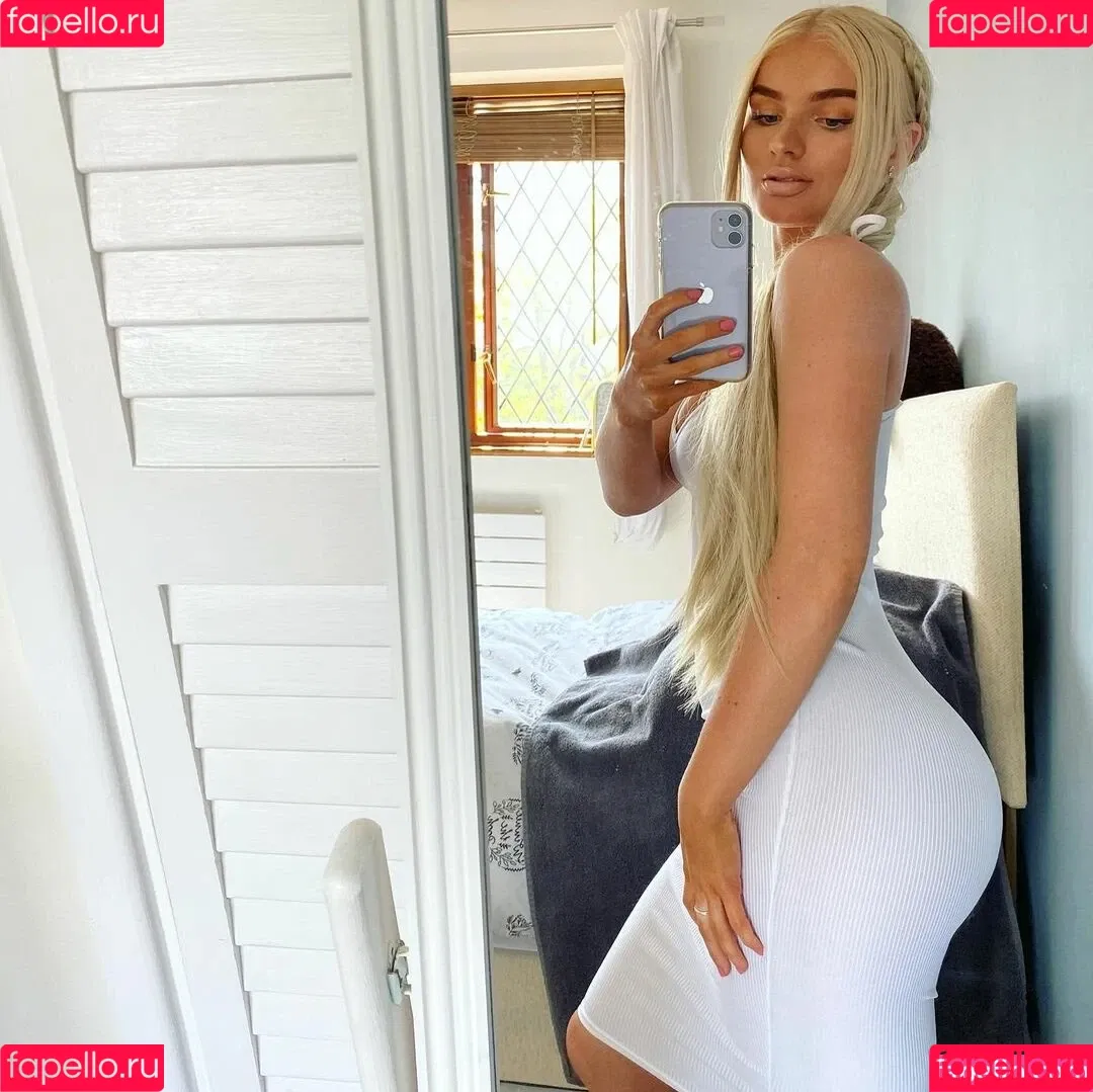 Zara Louisa Onlyfans Photo Gallery 