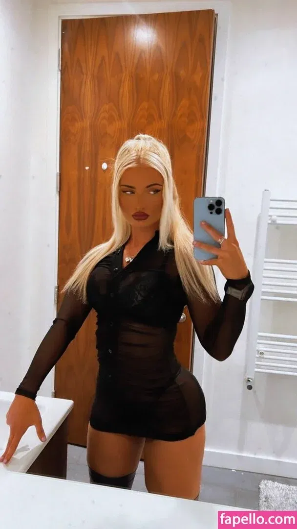 Zara Louisa Onlyfans Photo Gallery 