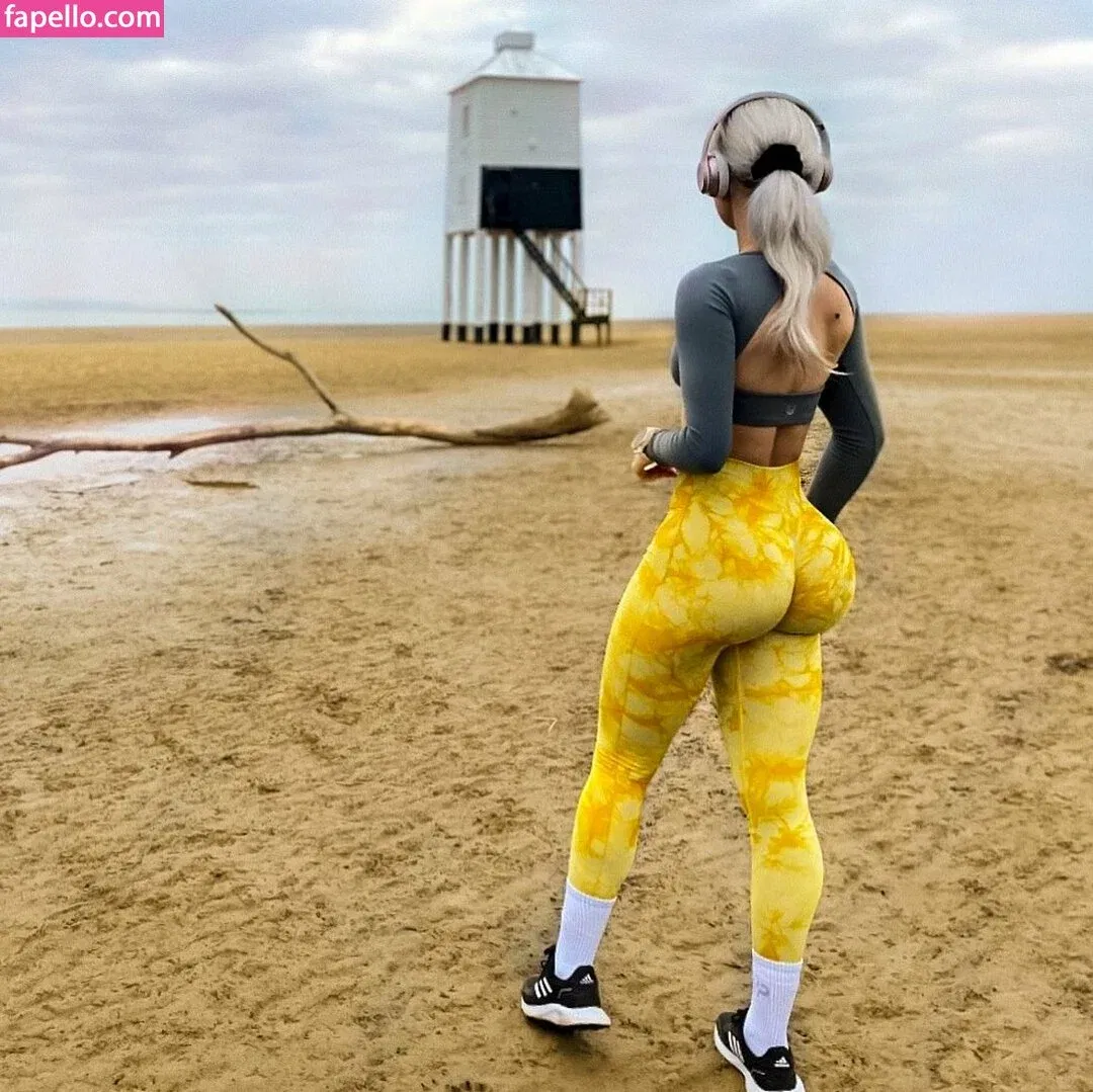 Zara Louisa Onlyfans Photo Gallery 