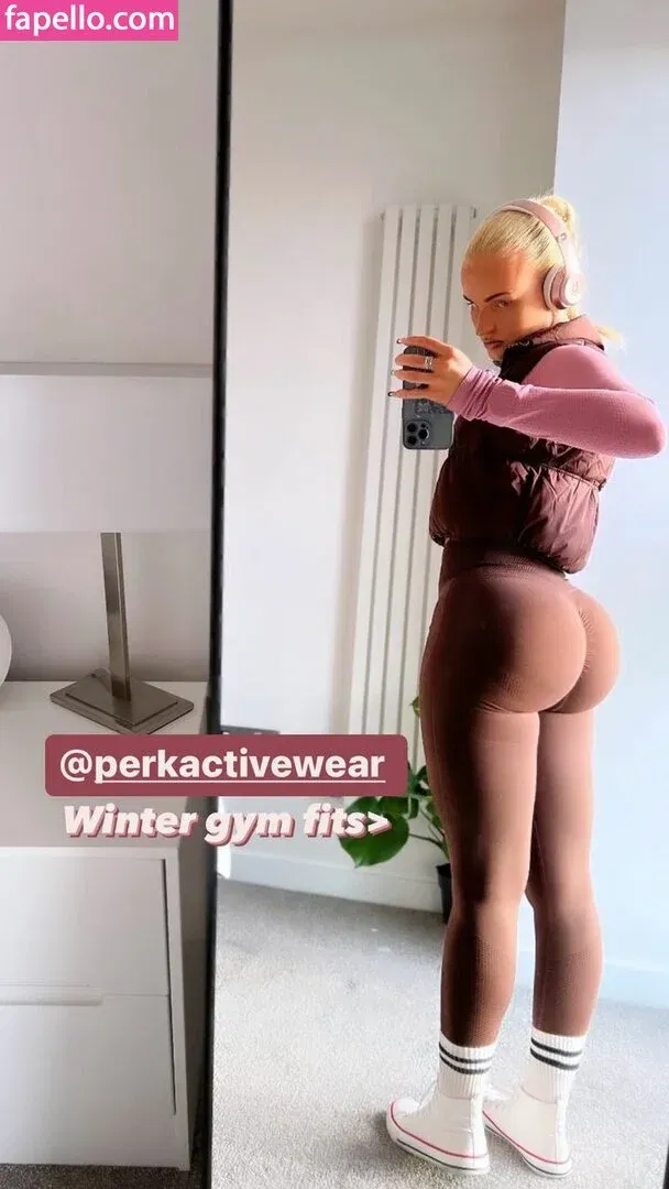 Zara Louisa Onlyfans Photo Gallery 