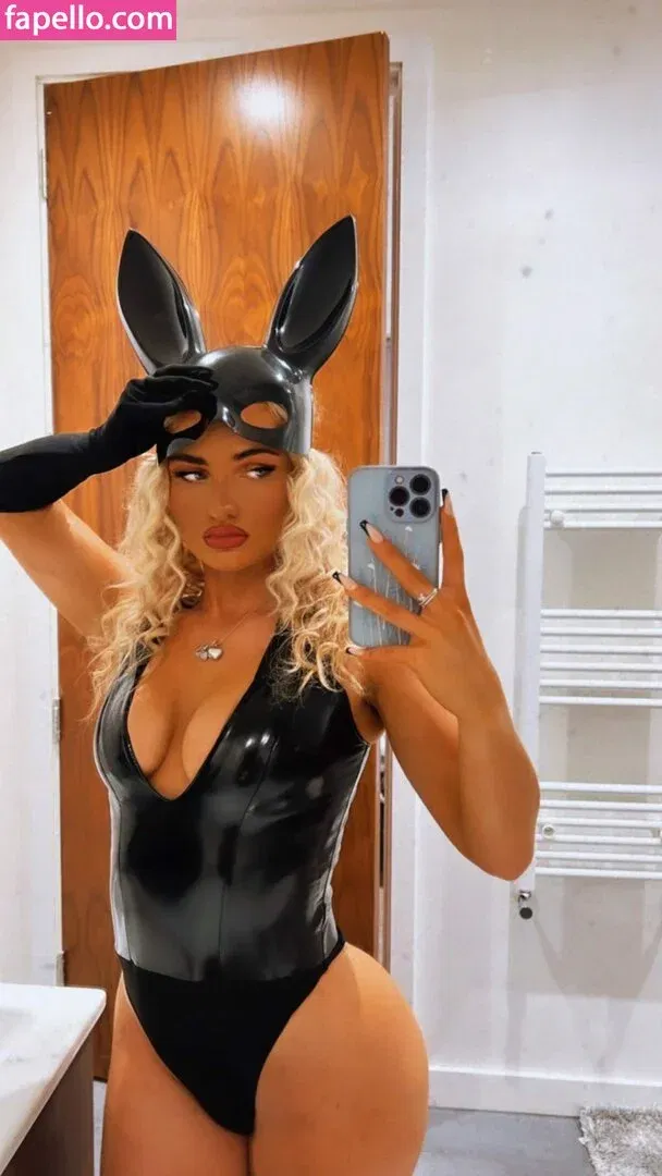 Zara Louisa Onlyfans Photo Gallery 